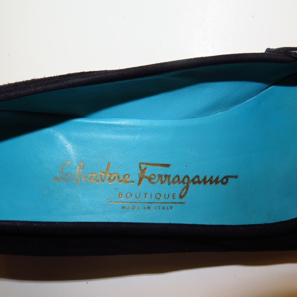 SALVATORE FERRAGAMO Boutique Suede Italy 8B - Picture 5 of 8